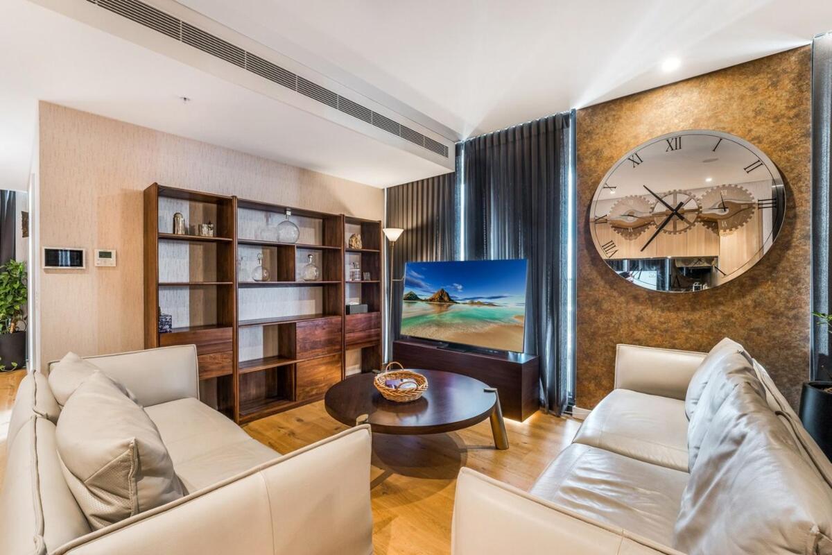 Opulent Penthouse With Views In Parramatta Sydney