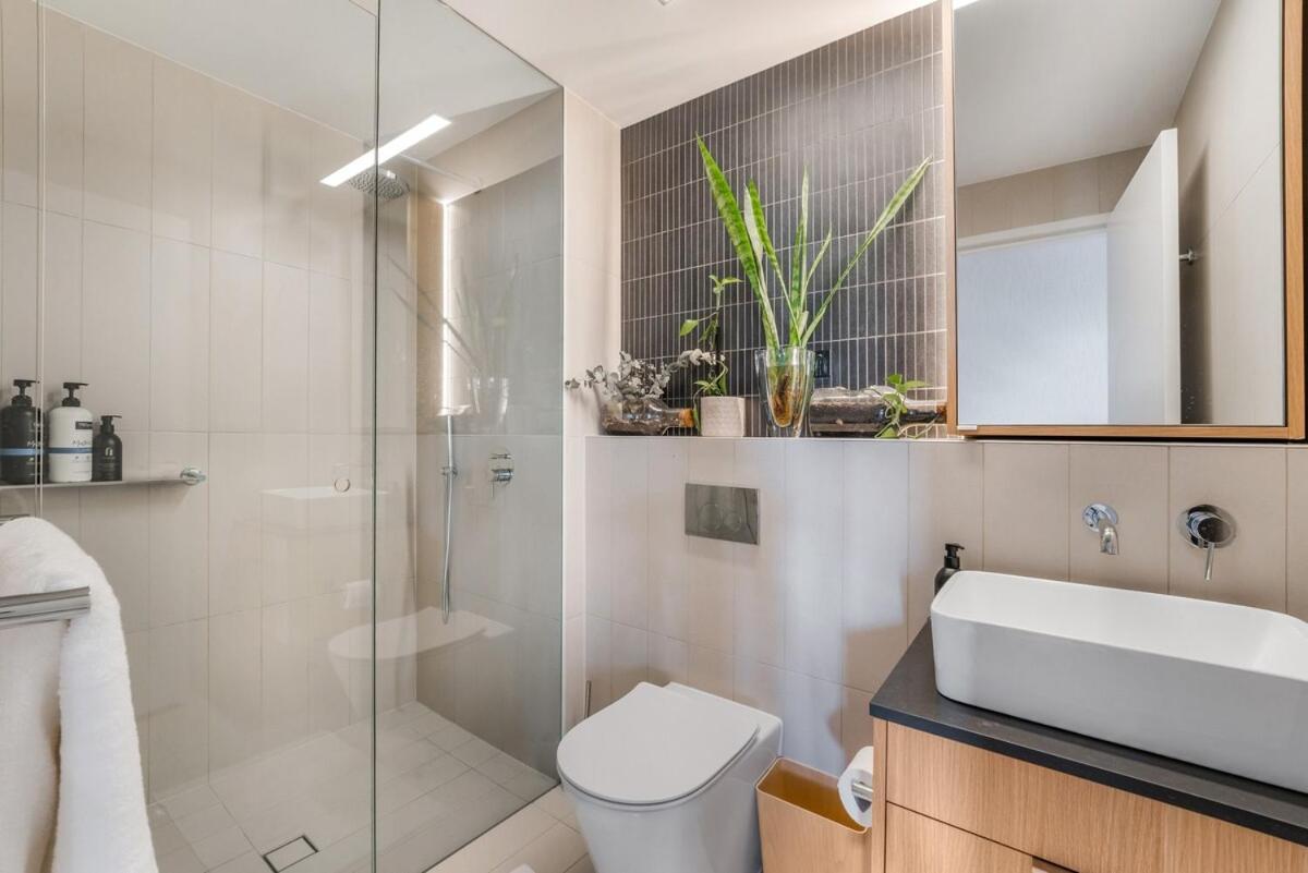 Opulent Penthouse With Views In Parramatta * Sydney